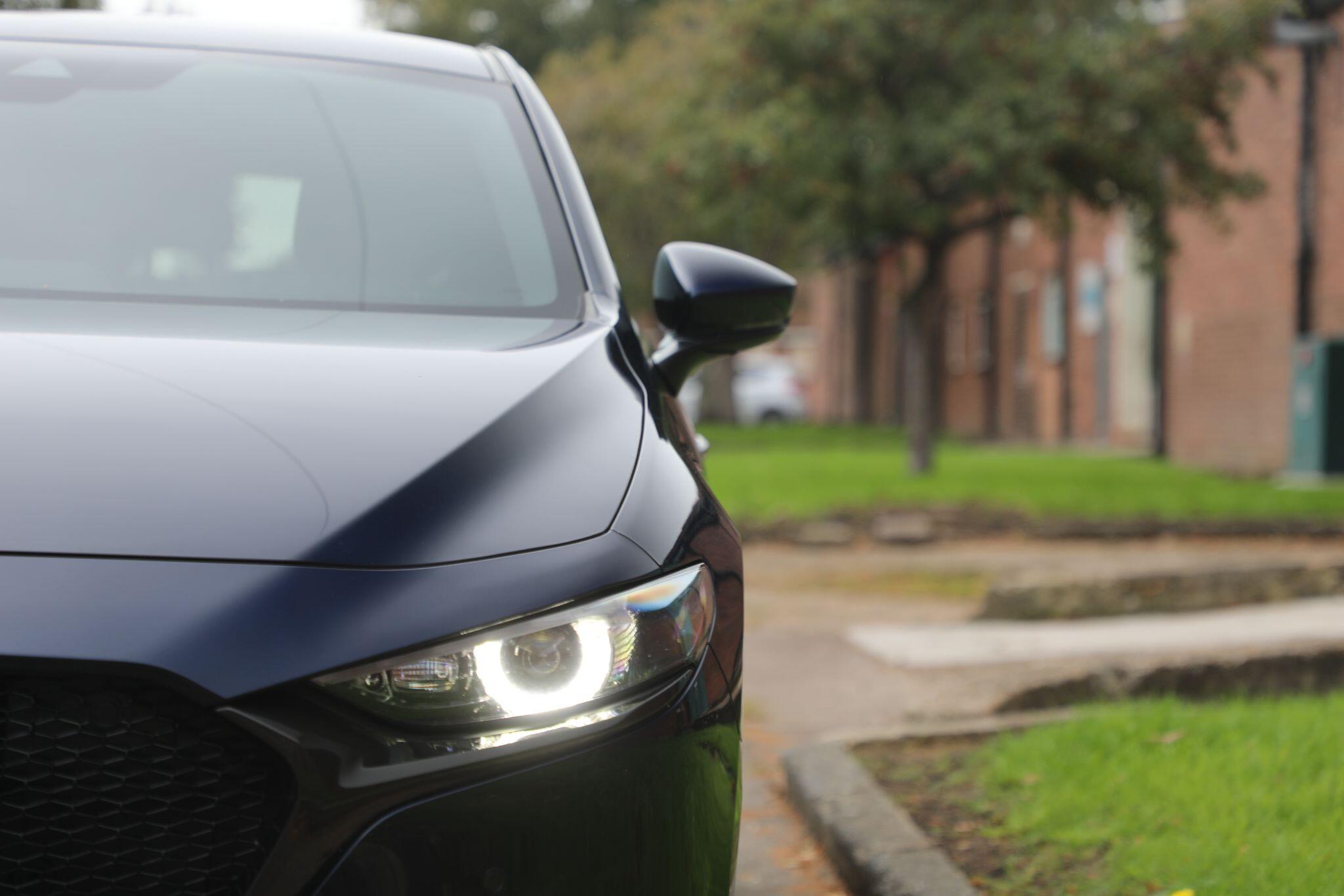 Large vehicle image